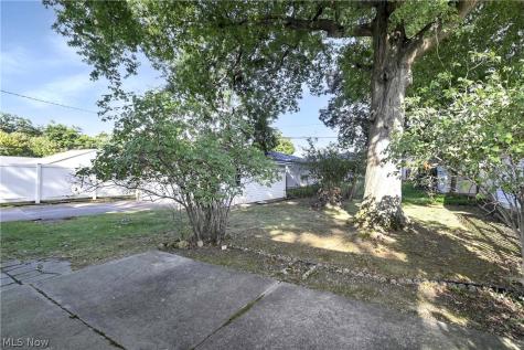 6213 Nelwood Road Parma Heights OH 44130