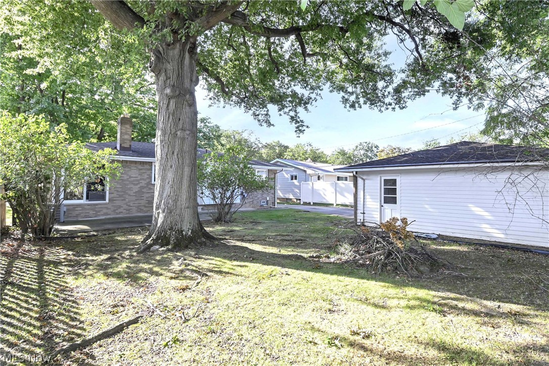 6213 Nelwood Road Parma Heights OH 44130