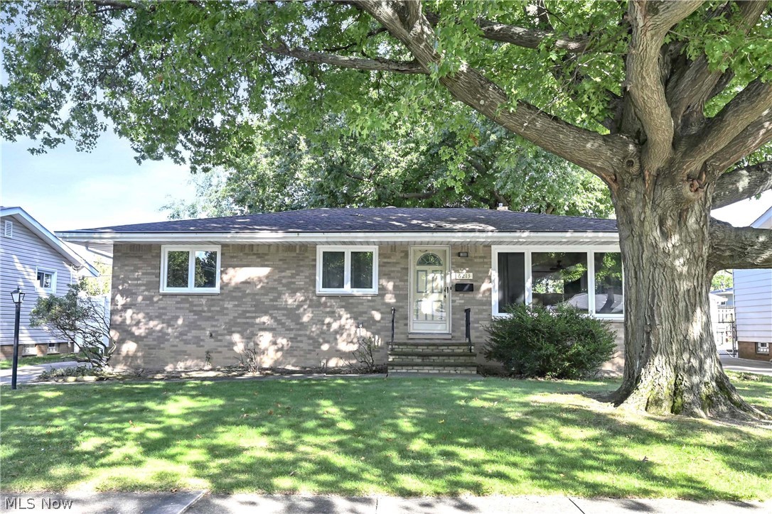 6213 Nelwood Road Parma Heights OH 44130