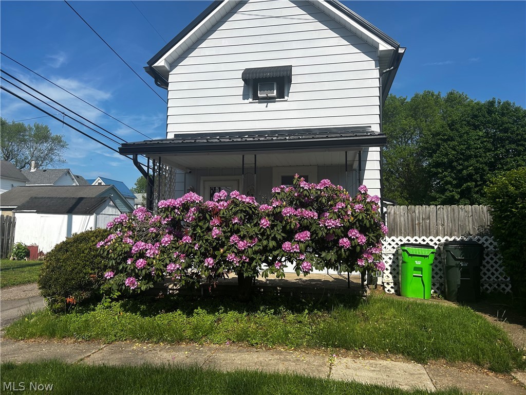 622 John Street Coshocton OH 43812