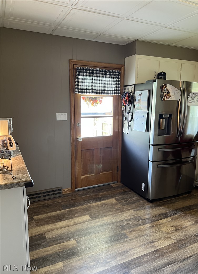 108 Thomas Street East Palestine OH 44413