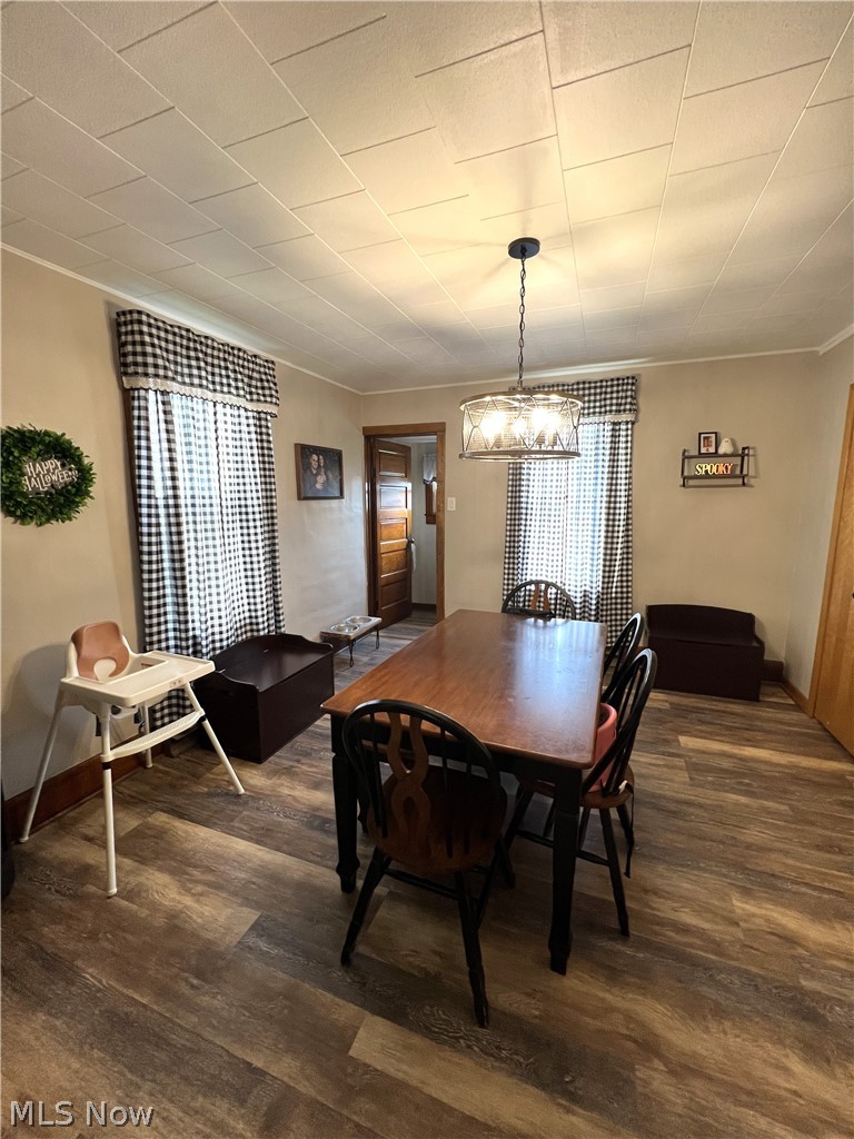 108 Thomas Street East Palestine OH 44413