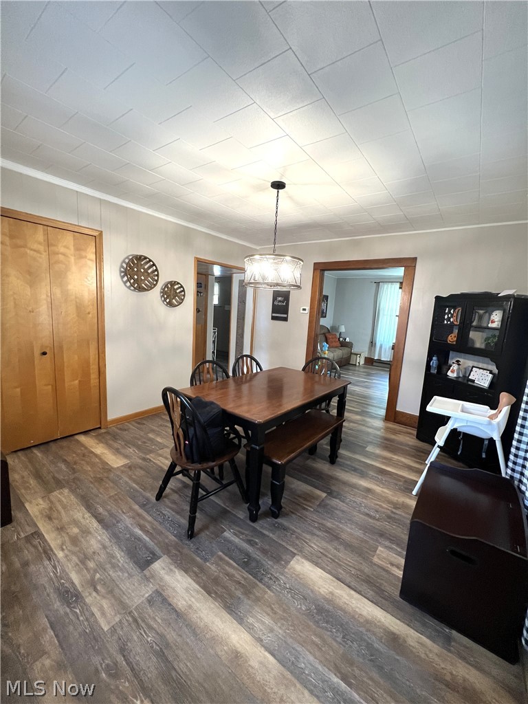 108 Thomas Street East Palestine OH 44413
