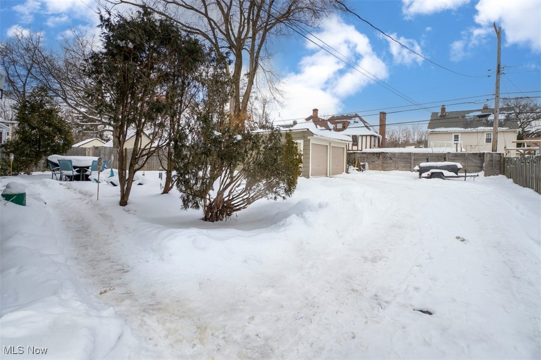 3109 Chadbourne Road Shaker Heights OH 44120