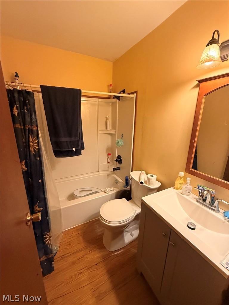 9859 Indian Lake Road Byesville OH 43723