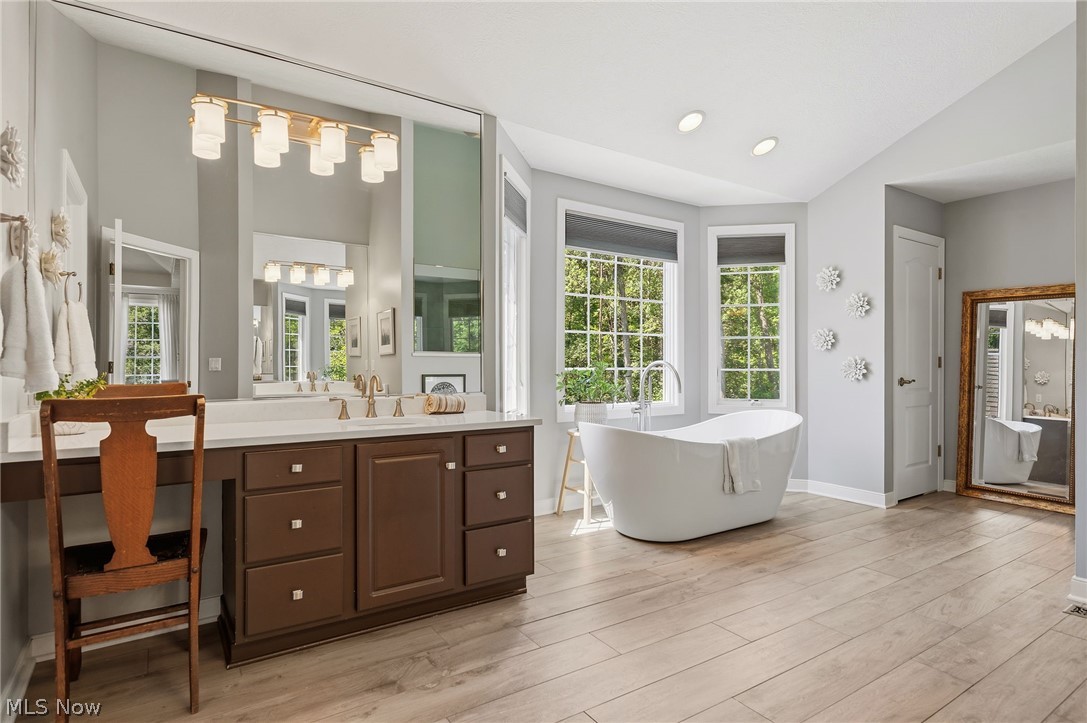 6164 Burr Oak Way Hudson OH 44236