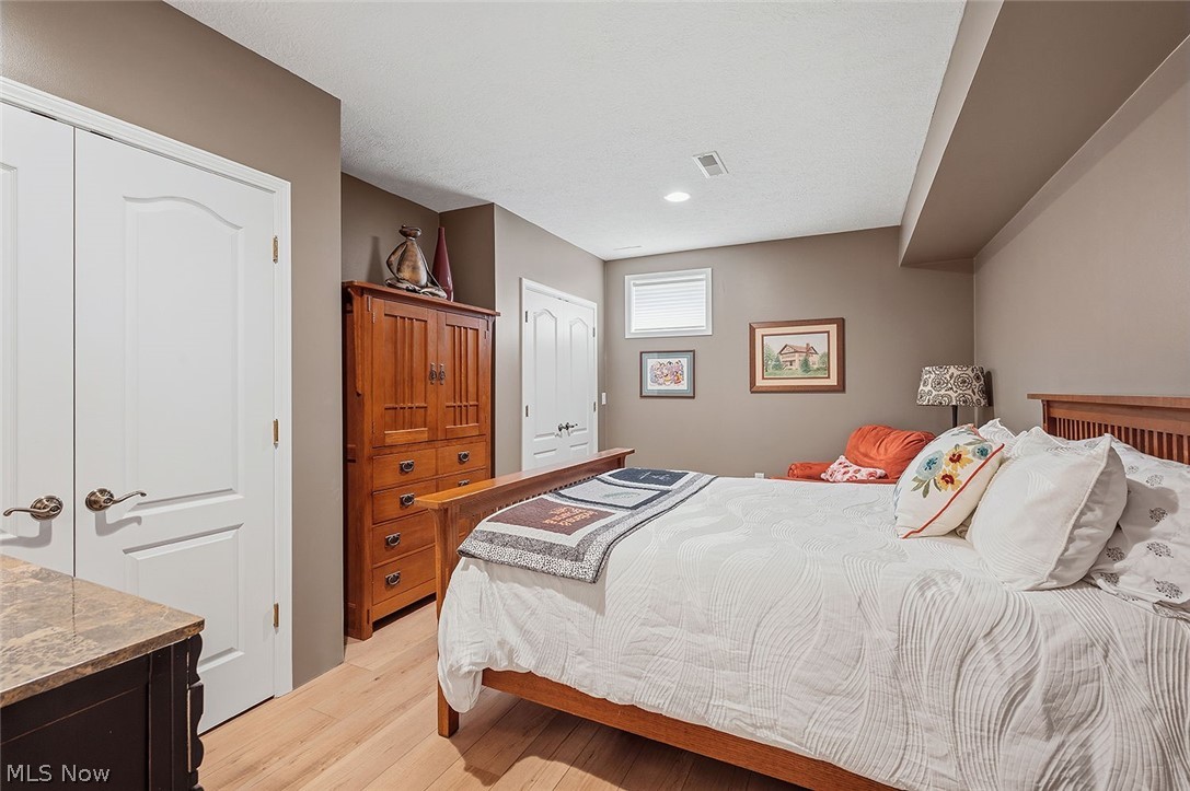 6164 Burr Oak Way Hudson OH 44236