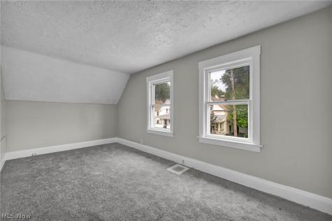 9825 Macon Avenue Cleveland OH 44102