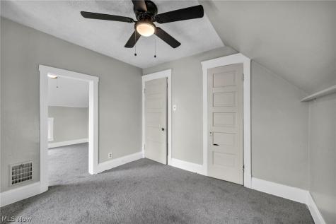 9825 Macon Avenue Cleveland OH 44102