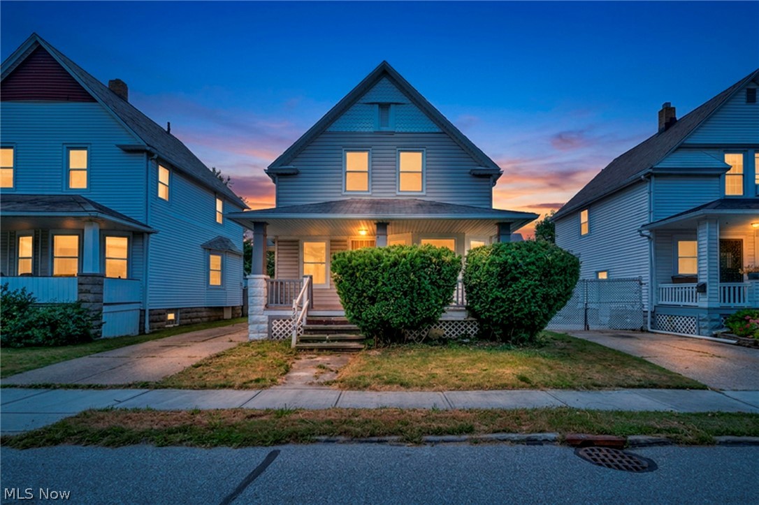 9825 Macon Avenue Cleveland OH 44102