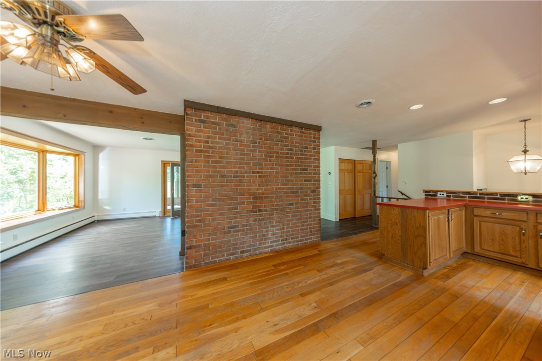 7969 Dines Road Russell OH 44072