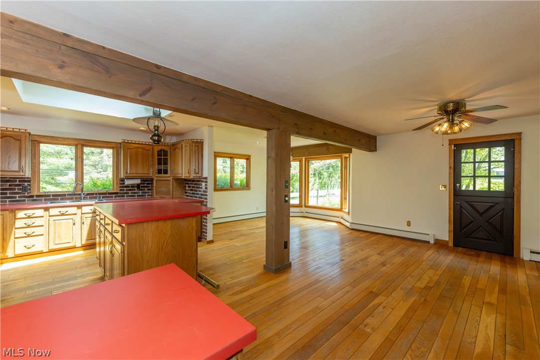 7969 Dines Road Russell OH 44072