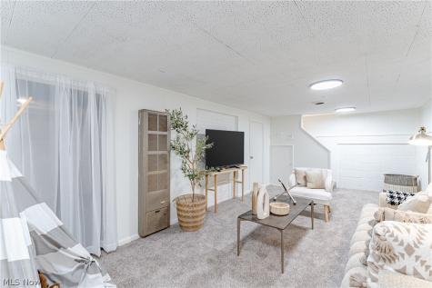 5299 Haverford Drive Lyndhurst OH 44124