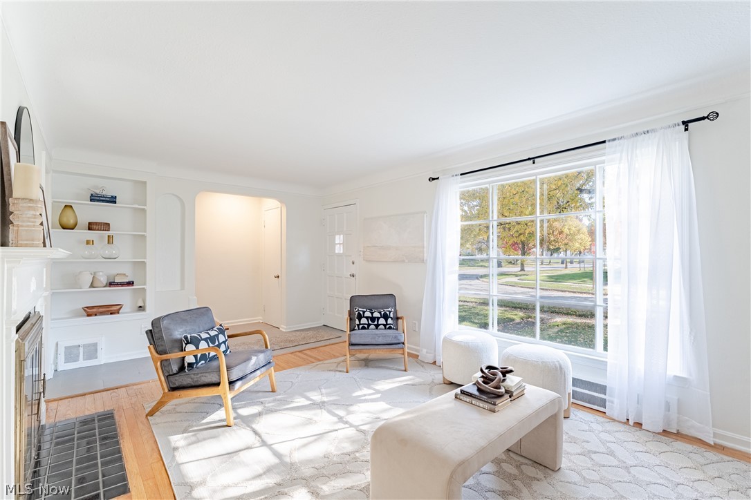 5299 Haverford Drive Lyndhurst OH 44124
