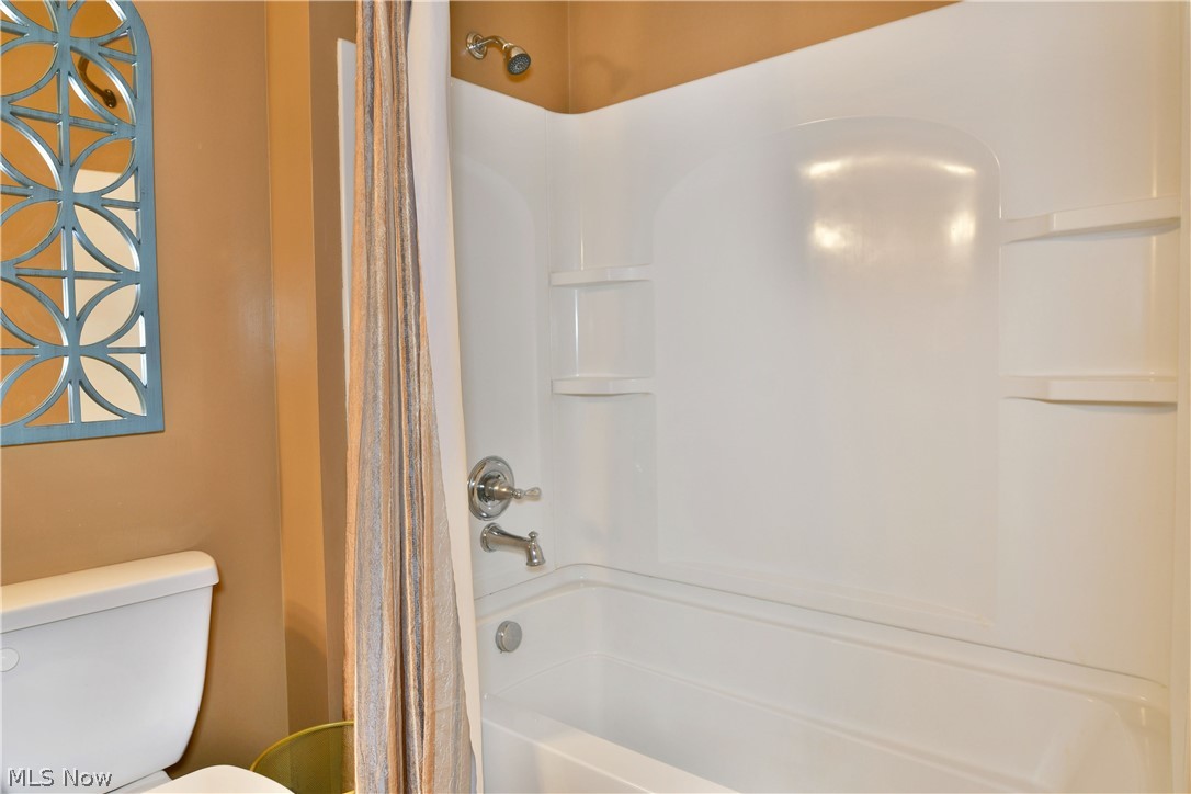 541 Stoneybrook Lane Canfield OH 44406