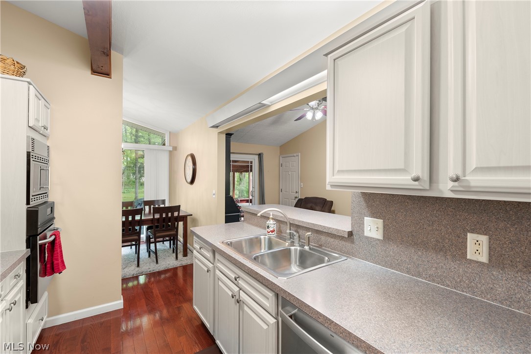 6705 Hawthorne Drive Brecksville OH 44141