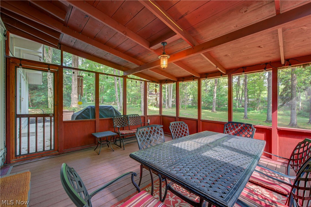 6705 Hawthorne Drive Brecksville OH 44141