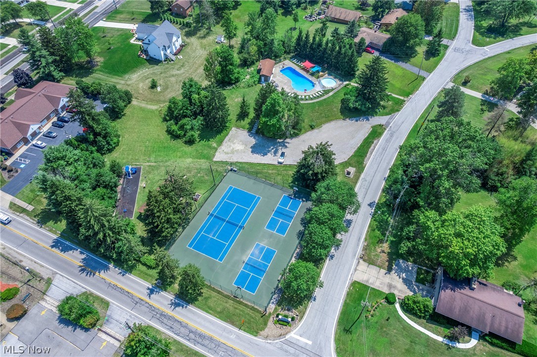 6705 Hawthorne Drive Brecksville OH 44141