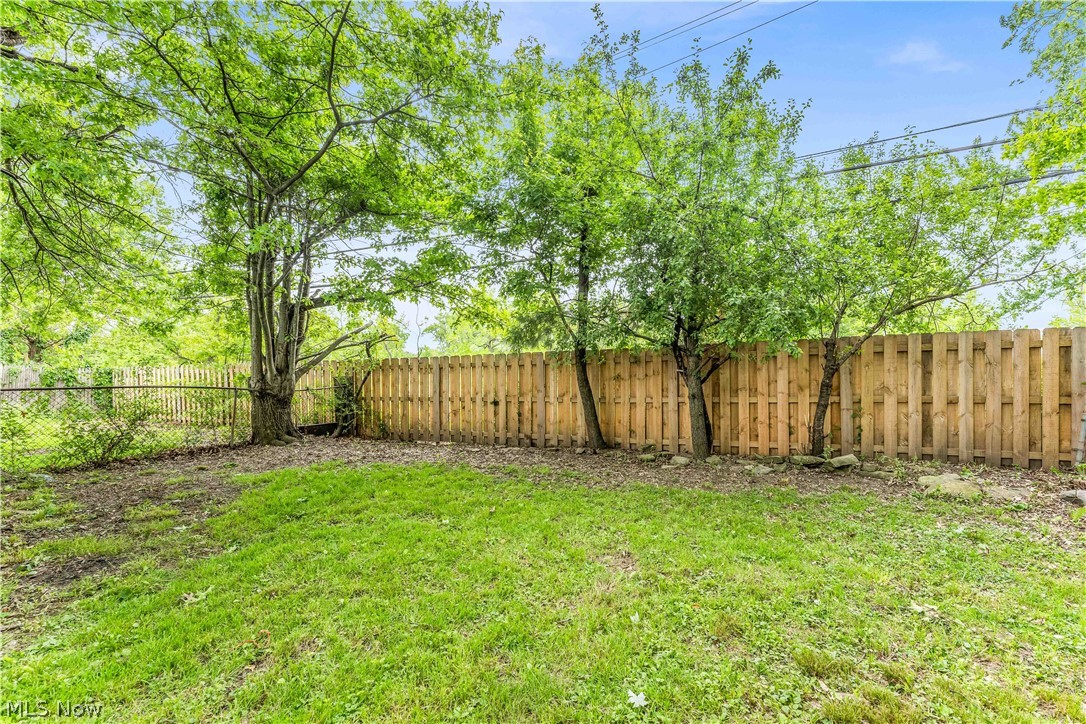18517 Homeway Road Cleveland OH 44135