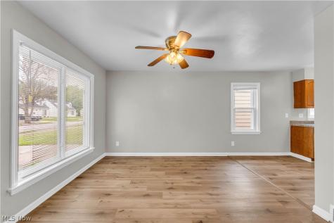 18517 Homeway Road Cleveland OH 44135