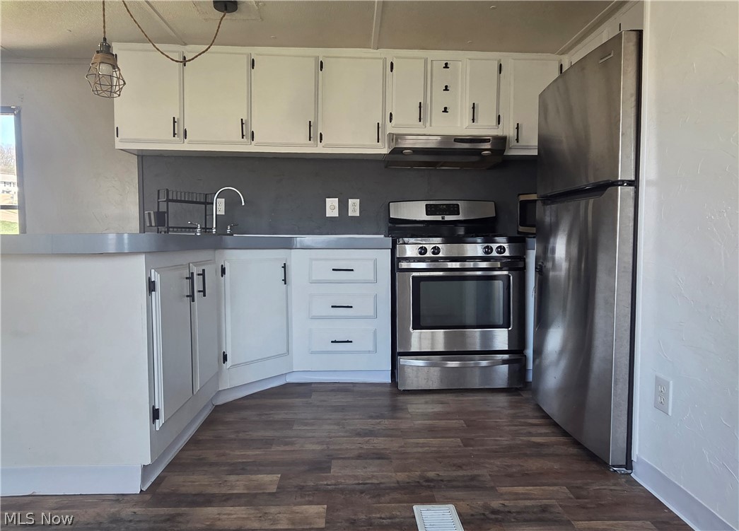 108 Gulf Stream Lane SE New Philadelphia OH 44663