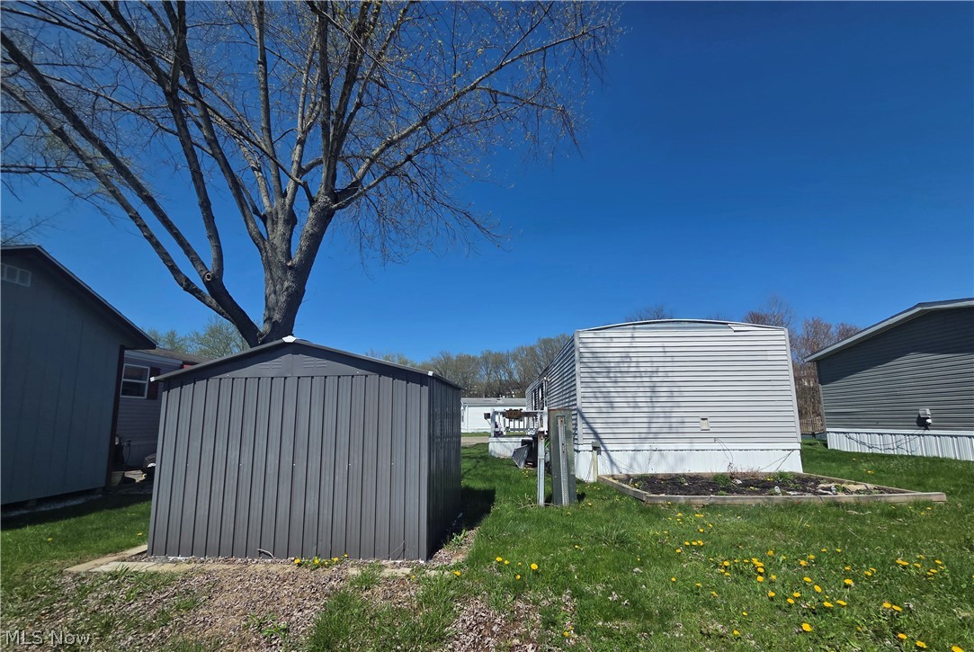 108 Gulf Stream Lane SE New Philadelphia OH 44663