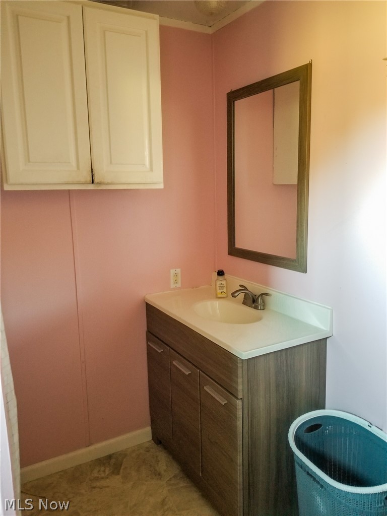 11815 Plainfeild Road New Concord OH 43762