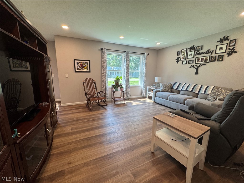 1127 Maple Avenue Madison OH 44057