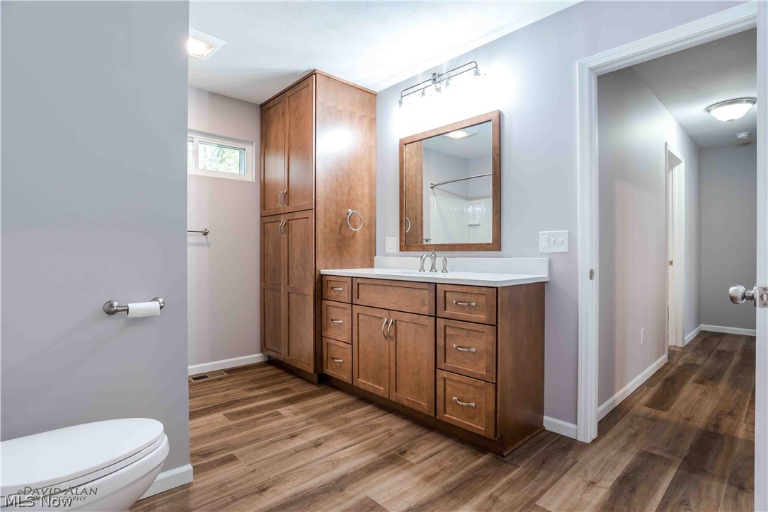 1127 Maple Avenue Madison OH 44057