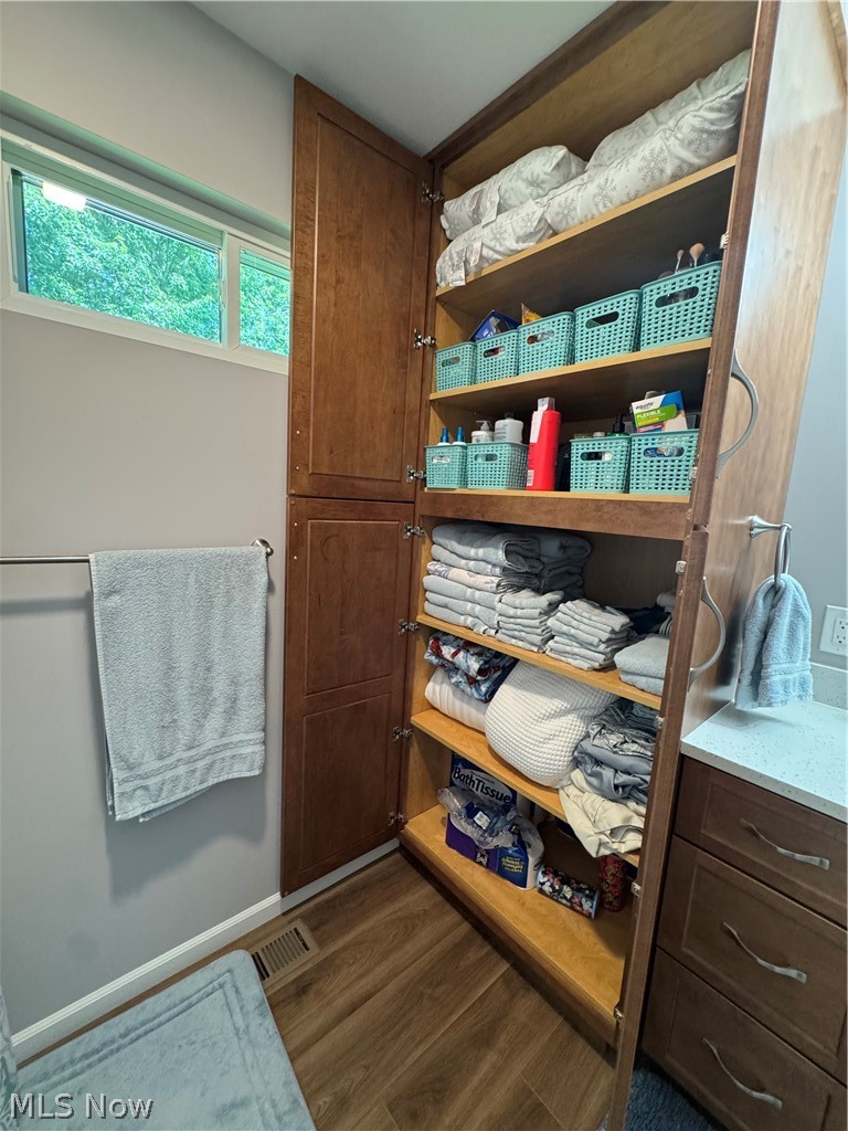 1127 Maple Avenue Madison OH 44057