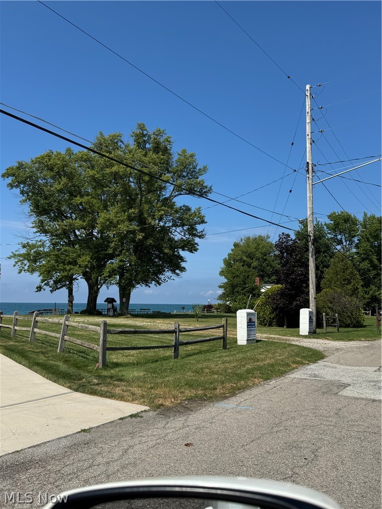 1127 Maple Avenue Madison OH 44057