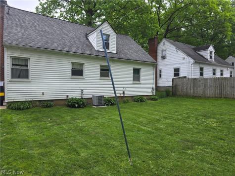 2666 Owaisa Road Cuyahoga Falls OH 44221