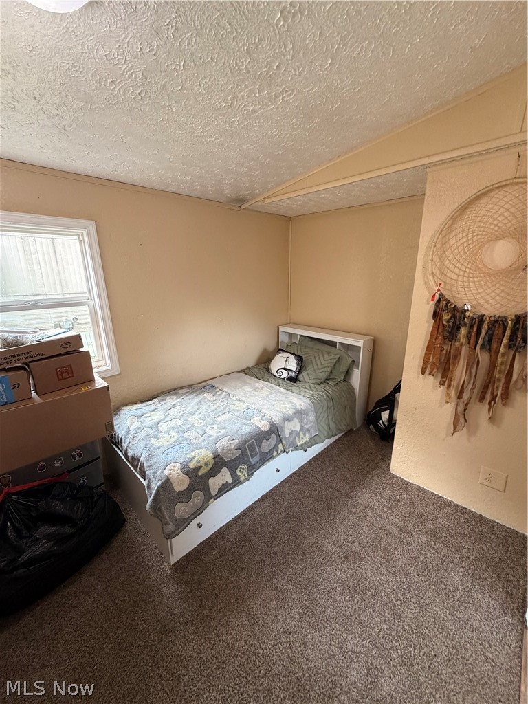 1909 E Turkeyfoot Lake Road Akron OH 44312