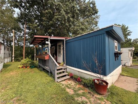 1909 E Turkeyfoot Lake Road Akron OH 44312