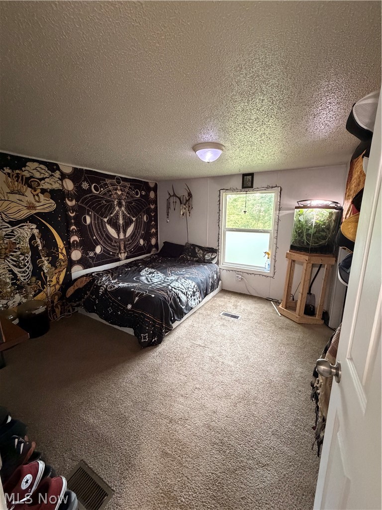 1909 E Turkeyfoot Lake Road Akron OH 44312