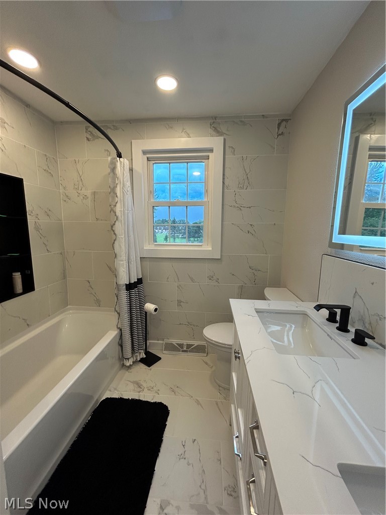 4595 Sheffield Drive Austintown OH 44515