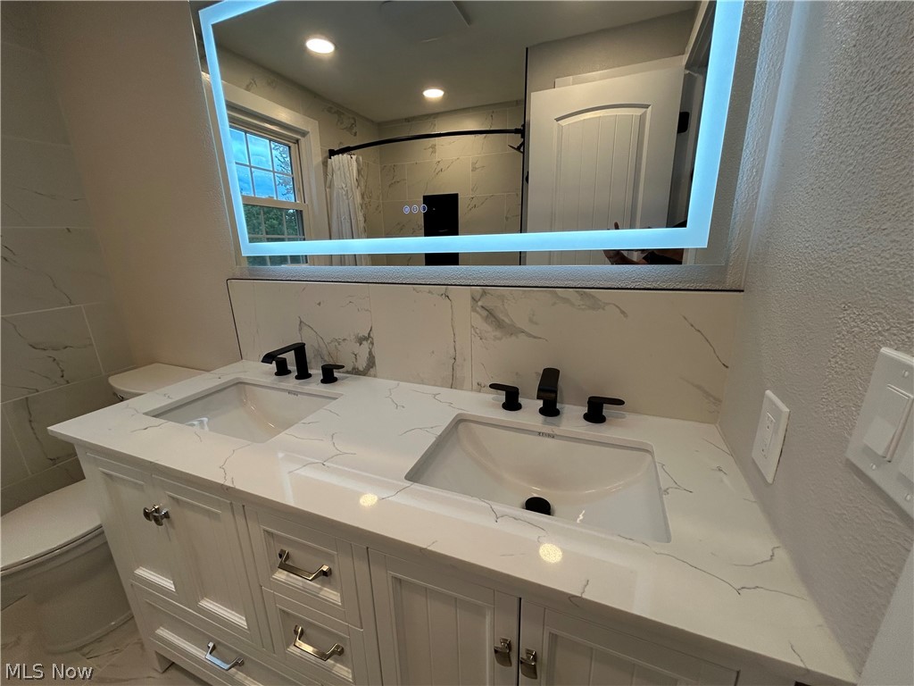 4595 Sheffield Drive Austintown OH 44515