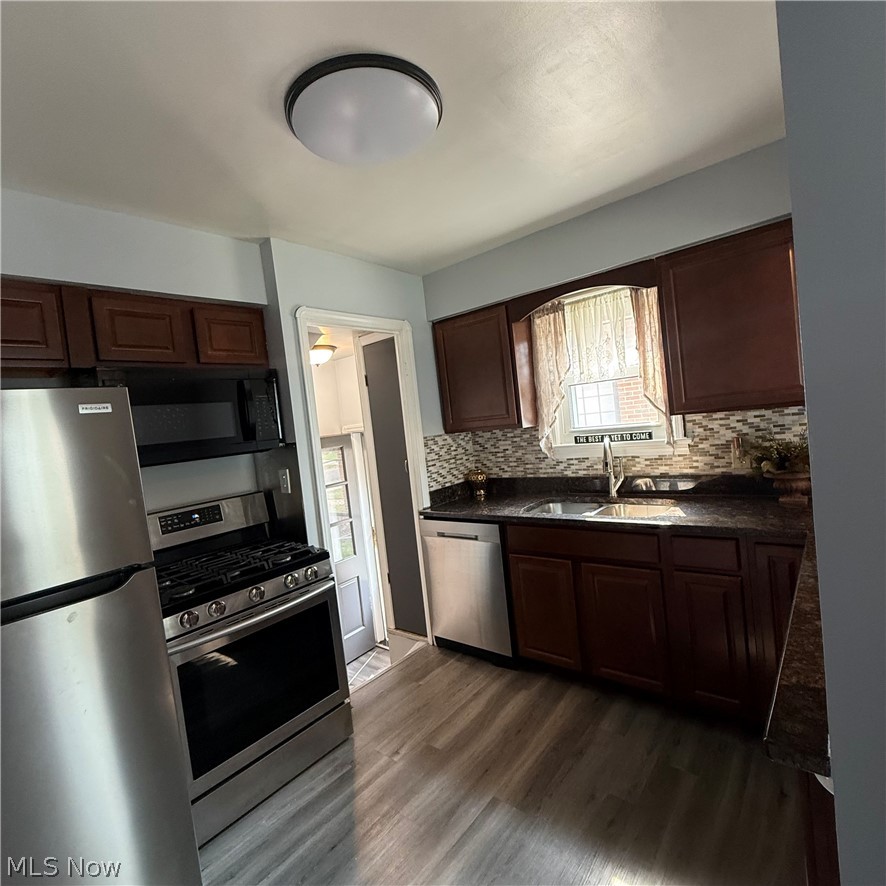 7715 Renwood Drive Parma OH 44129