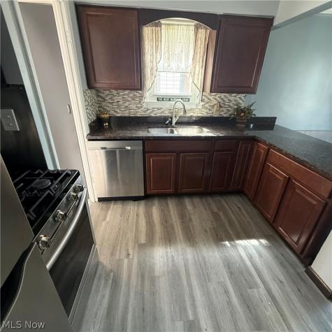 7715 Renwood Drive Parma OH 44129