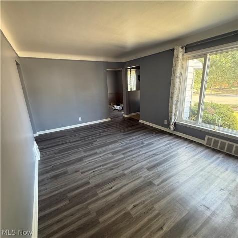 7715 Renwood Drive Parma OH 44129