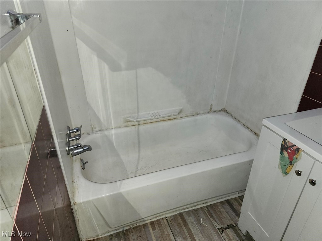 4525 E 143rd Street Cleveland OH 44128