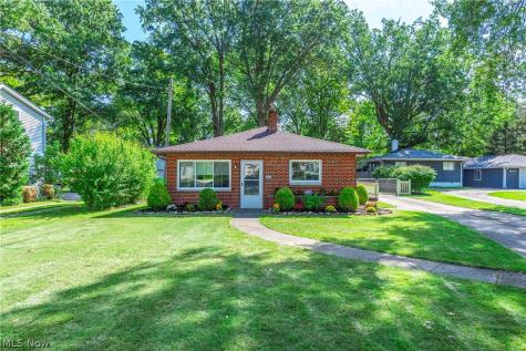 1565 Canterbury Road Westlake OH 44145
