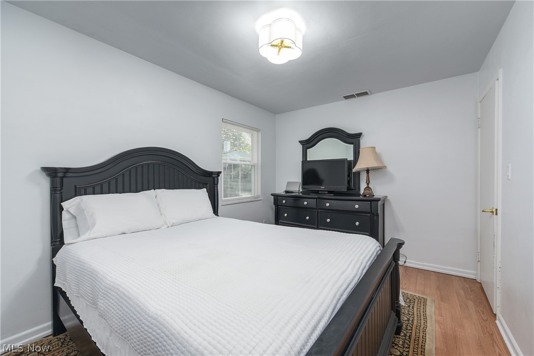 1565 Canterbury Road Westlake OH 44145