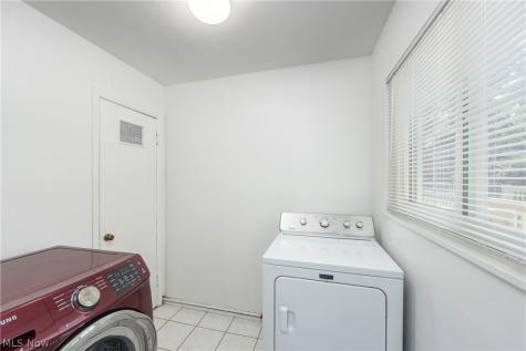 1565 Canterbury Road Westlake OH 44145