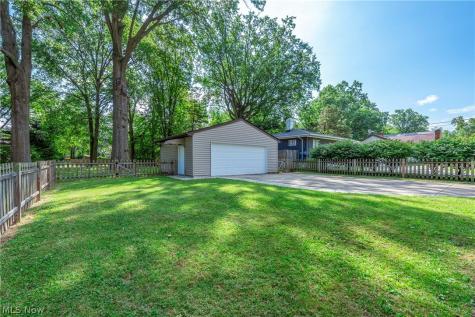 1565 Canterbury Road Westlake OH 44145