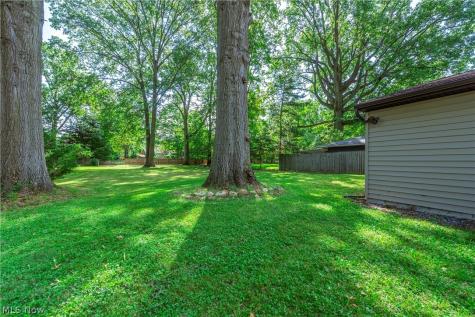 1565 Canterbury Road Westlake OH 44145