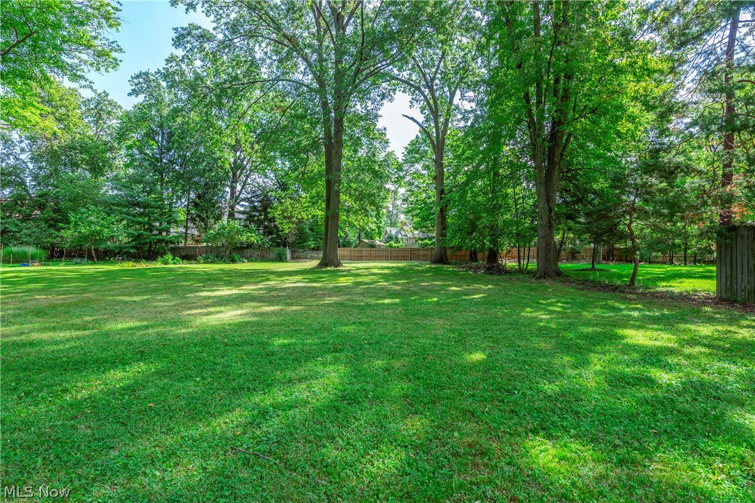 1565 Canterbury Road Westlake OH 44145