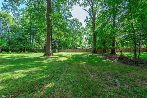 1565 Canterbury Road Westlake OH 44145