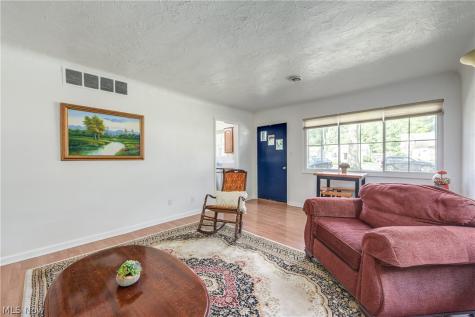 1565 Canterbury Road Westlake OH 44145