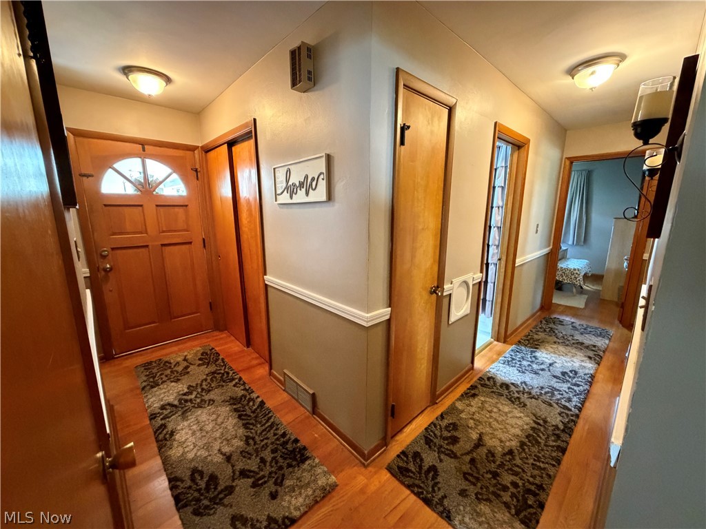 91 Green Bay Drive Youngstown OH 44512